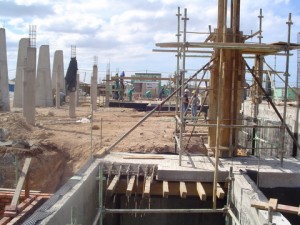 04 - Construction of Magistates Court in Motherwell - Reinforced Conrete Columns Construction